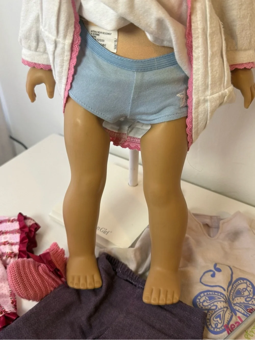 American Girl Doll with White & Pink Nightgown and Purple Accessories [loose leg